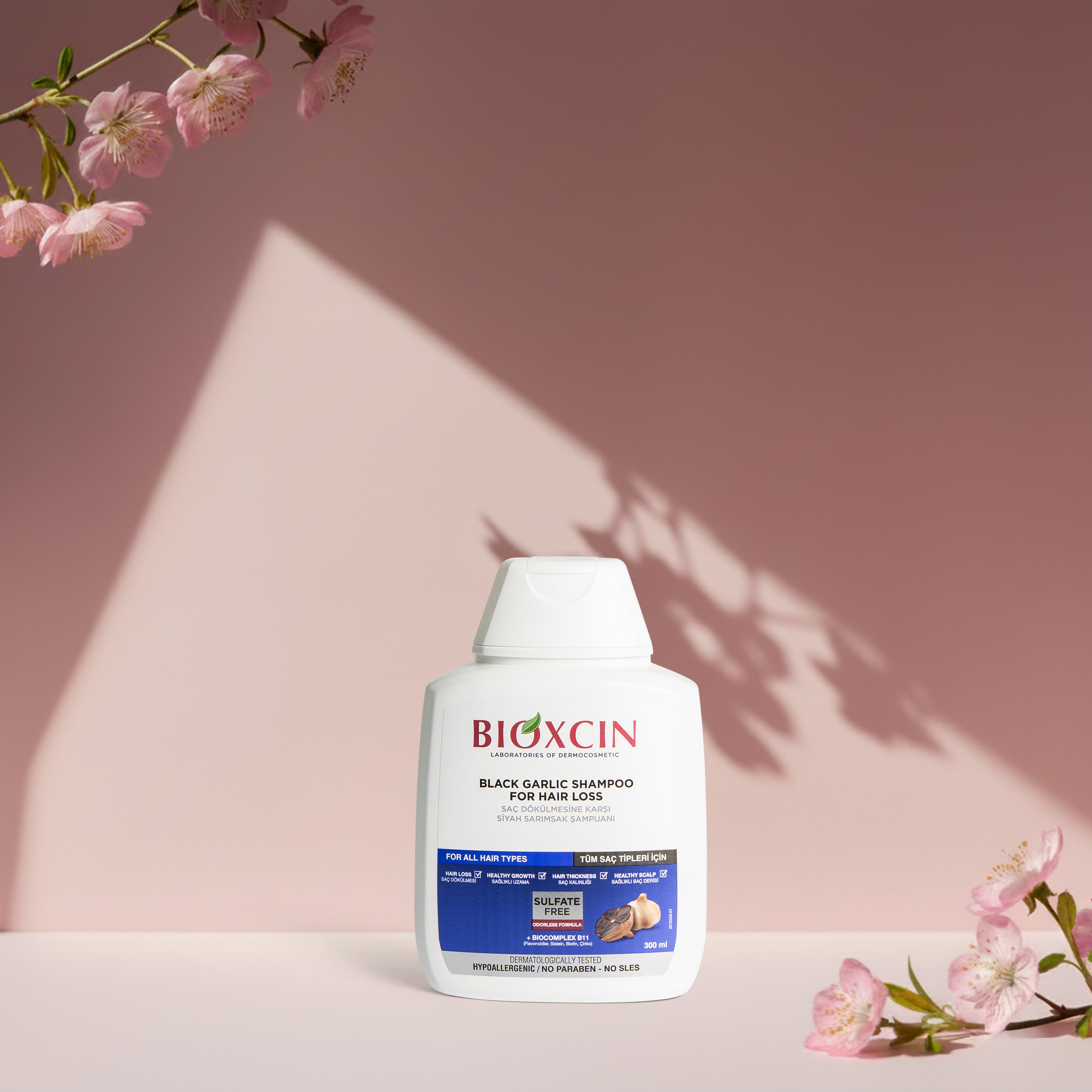 Bioxcin Black Garlic Shampoo - Tegen haaruitval - 300 ml