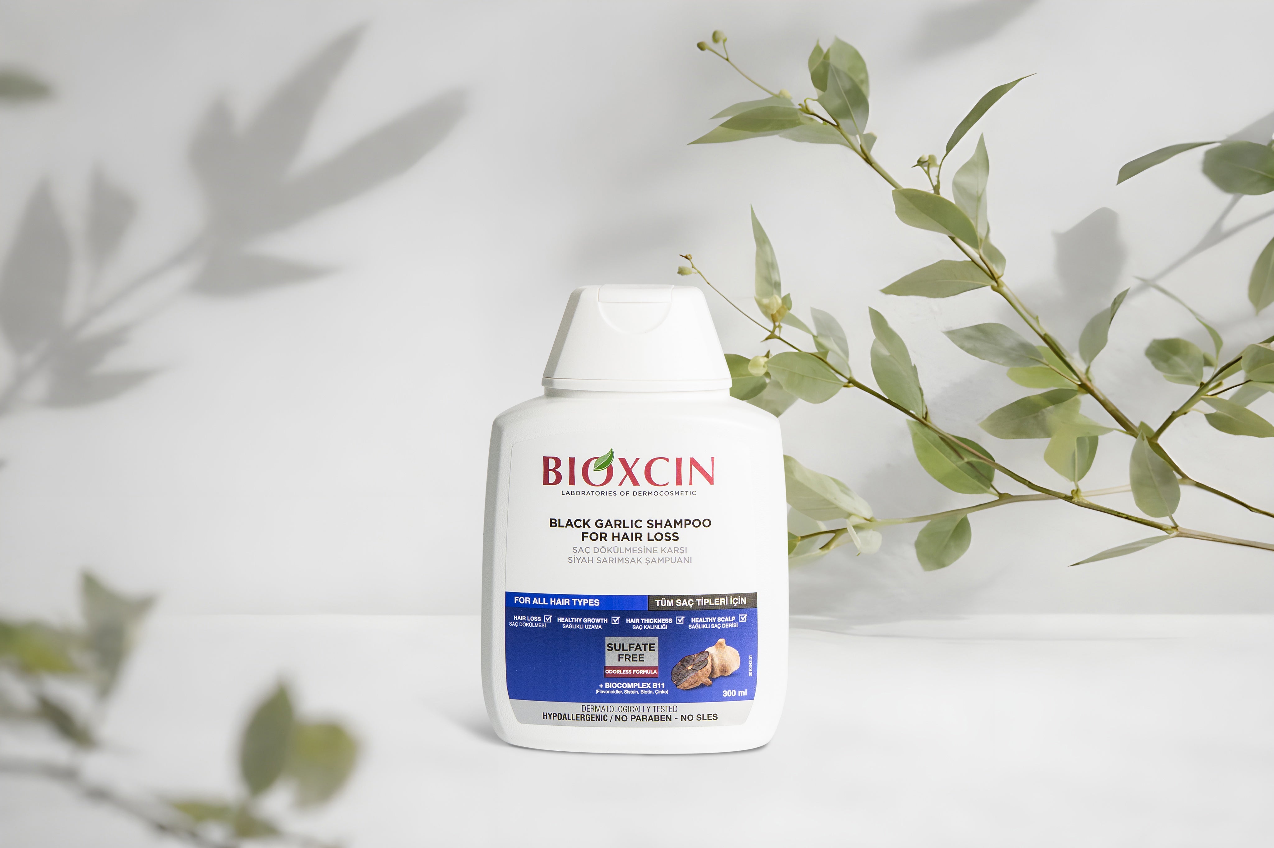 Bioxcin Black Garlic Shampoo - Tegen haaruitval - 300 ml