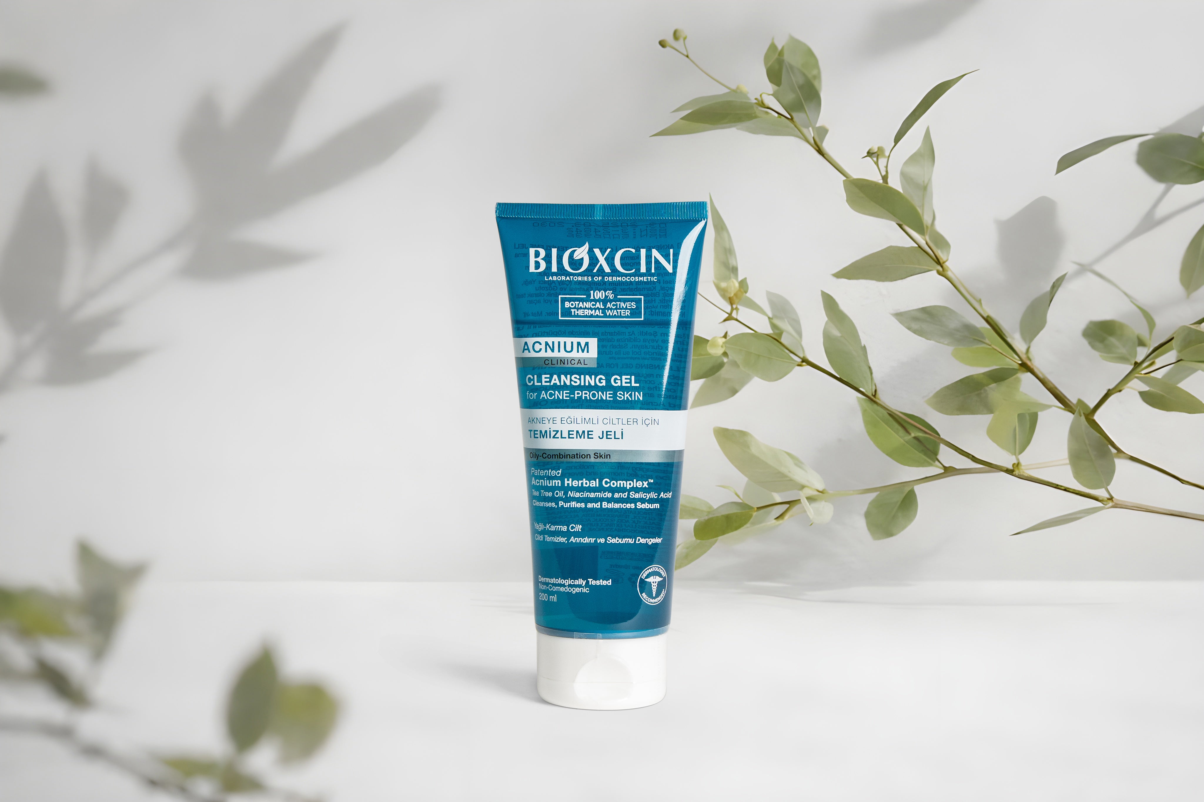 Bioxcin Acnium Reinigingsgel – Voor Acnegevoelige Huid – 200 ml